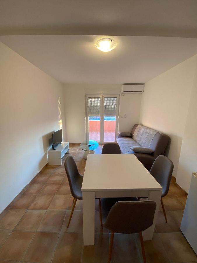 Apartments Dalmatia Sveti Petar  Luaran gambar