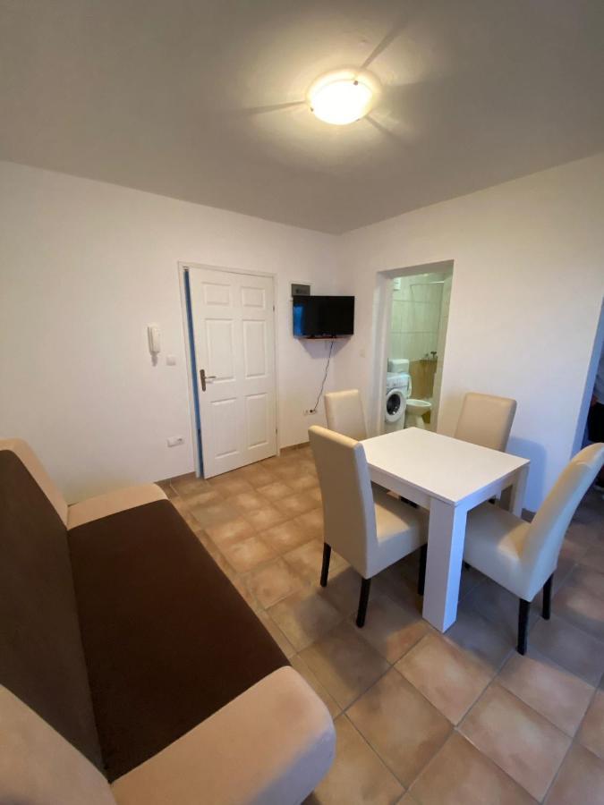 Apartments Dalmatia Sveti Petar  Luaran gambar