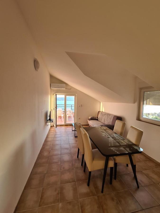 Apartments Dalmatia Sveti Petar  Bilik gambar