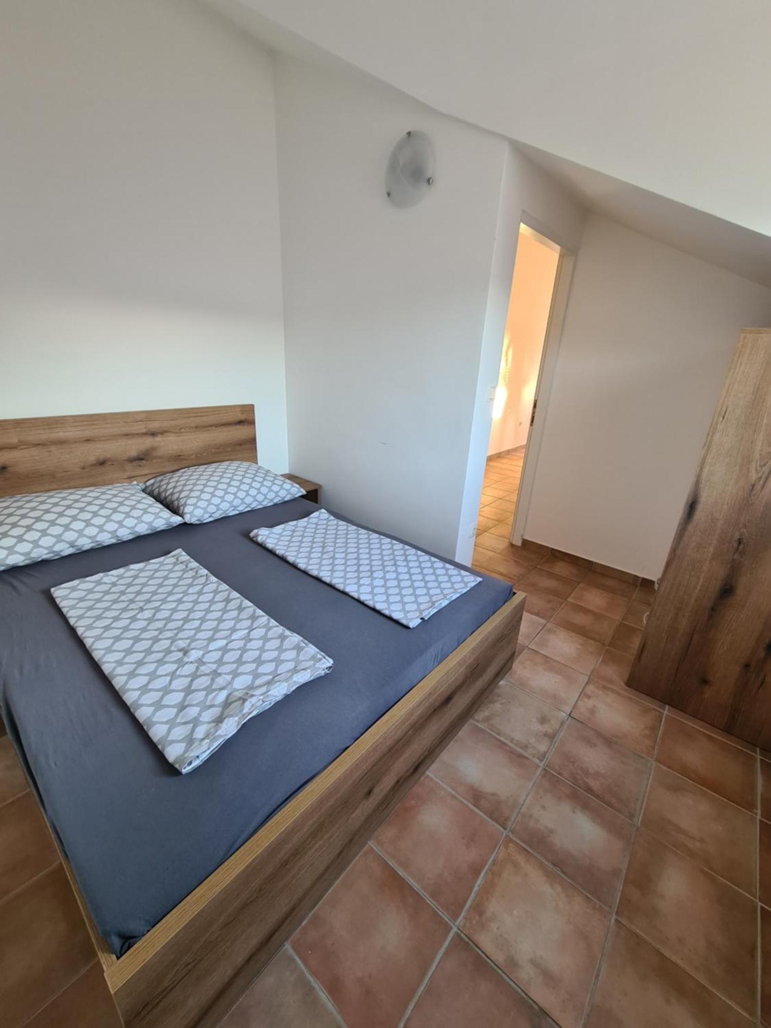 Apartments Dalmatia Sveti Petar  Bilik gambar